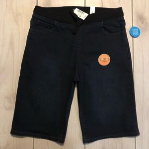 Pull on denim shorts